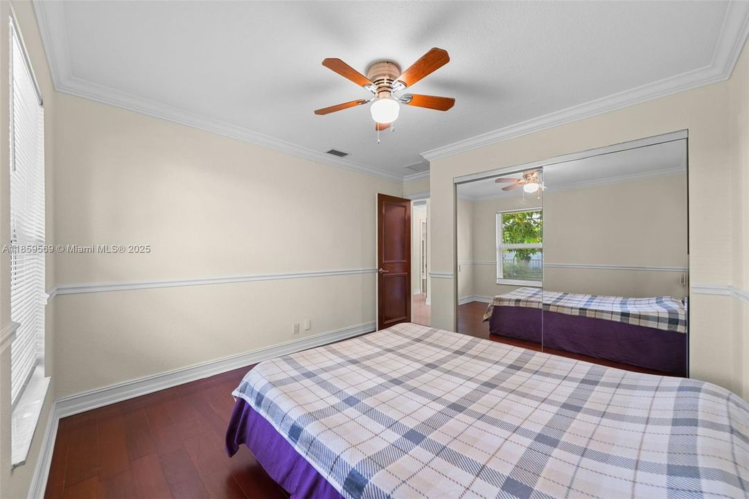 最近租的: $4,900 (4 贝兹, 2 浴室, 2114 平方英尺)