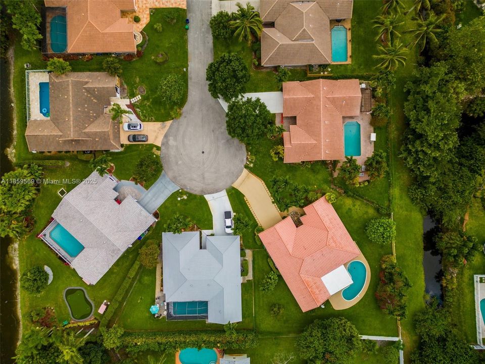 最近租的: $4,900 (4 贝兹, 2 浴室, 2114 平方英尺)