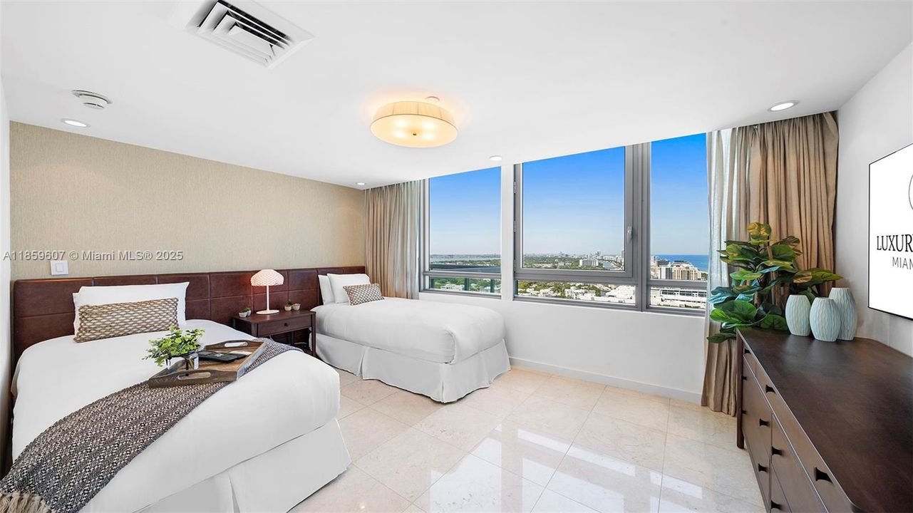 待售: $5,558,000 (3 贝兹, 3 浴室, 1588 平方英尺)