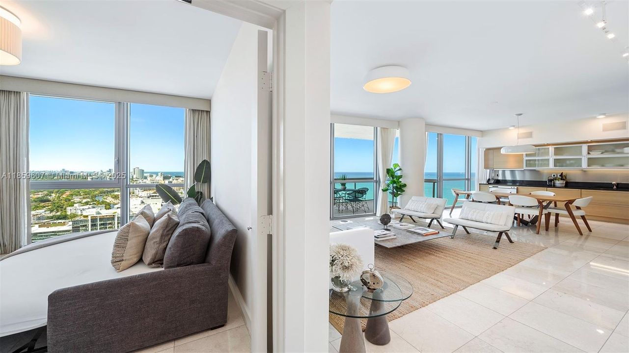 待售: $5,558,000 (3 贝兹, 3 浴室, 1588 平方英尺)