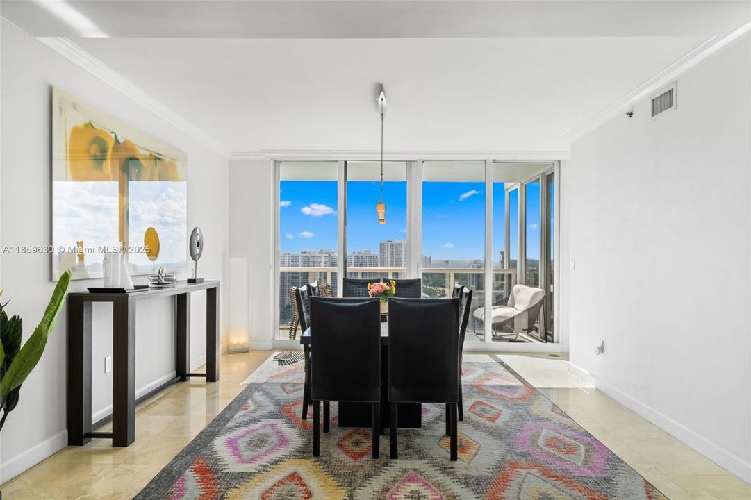 Active With Contract: $2,100,000 (3 beds, 4 baths, 2440 Square Feet)