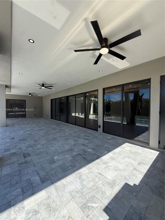 Active With Contract: $1,695,000 (4 beds, 5 baths, 0 Square Feet)