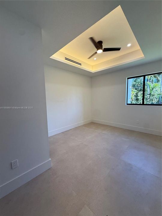 Active With Contract: $1,695,000 (4 beds, 5 baths, 0 Square Feet)