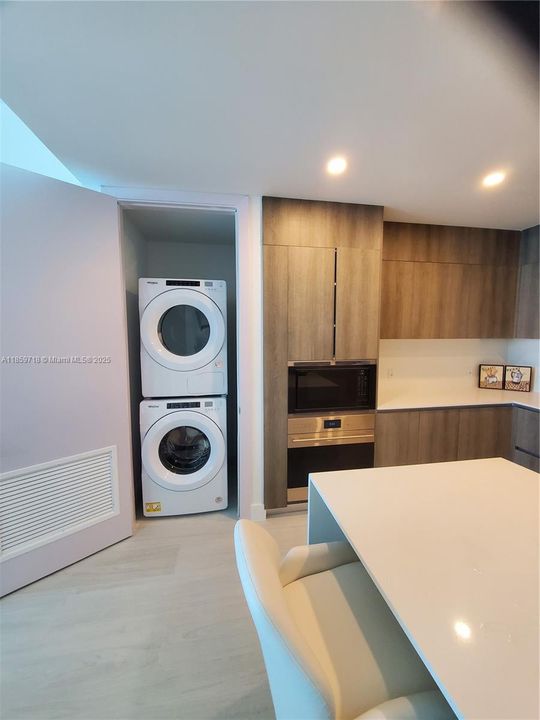 For Sale: $1,590,000 (2 beds, 2 baths, 0 Square Feet)