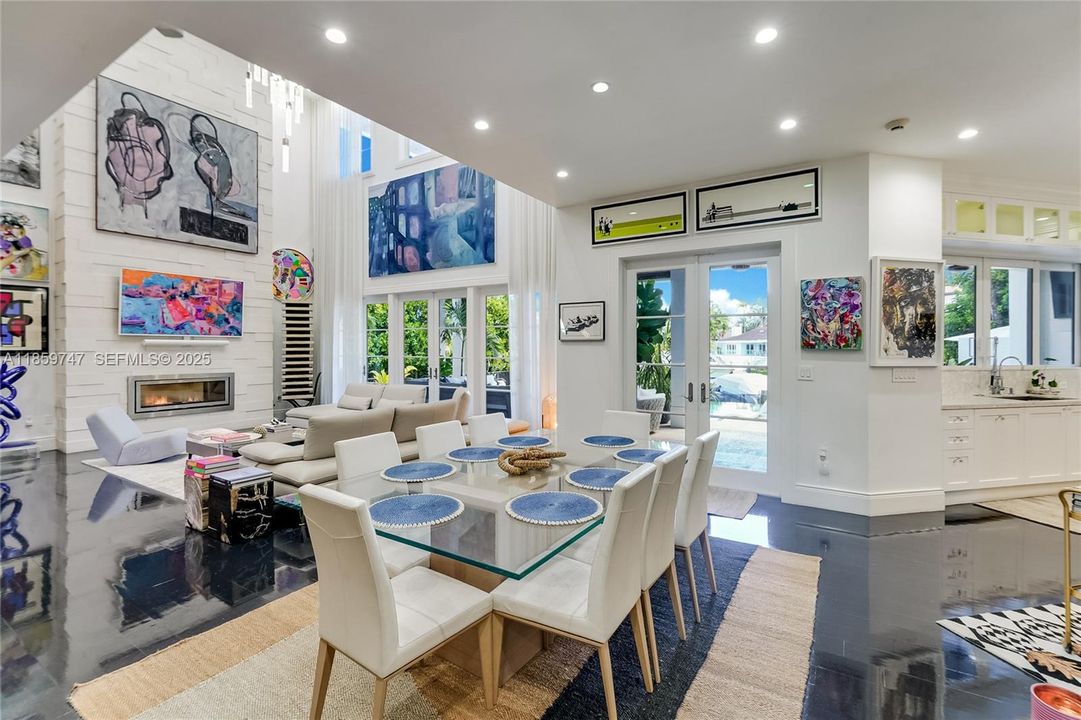 En Venta: $8,750,000 (6 camas, 6 baños, 4980 Pies cuadrados)