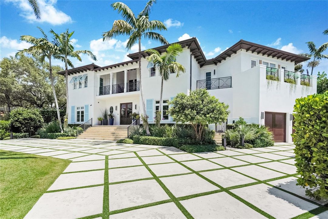 En Venta: $8,750,000 (6 camas, 6 baños, 4980 Pies cuadrados)