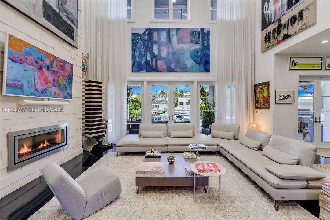 En Venta: $8,750,000 (6 camas, 6 baños, 4980 Pies cuadrados)