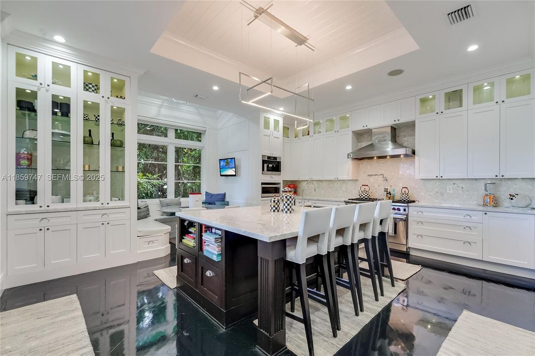 En Venta: $8,750,000 (6 camas, 6 baños, 4980 Pies cuadrados)