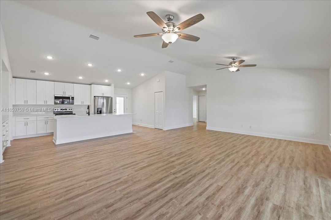 Active With Contract: $519,900 (4 beds, 3 baths, 2127 Square Feet)