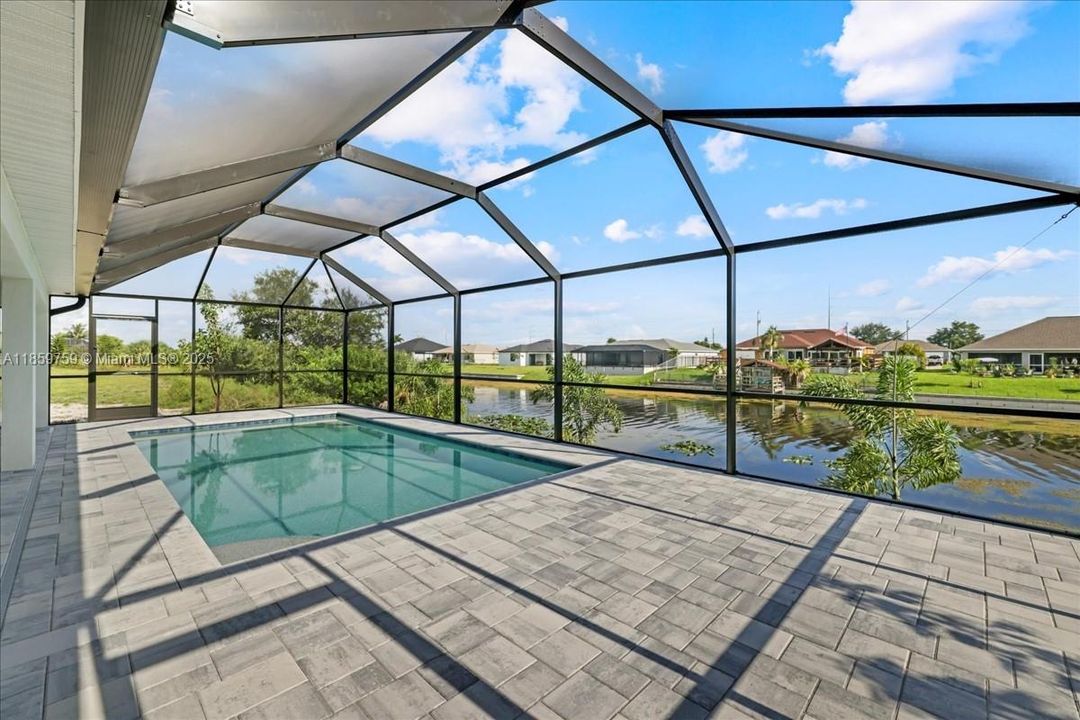 Active With Contract: $519,900 (4 beds, 3 baths, 2127 Square Feet)