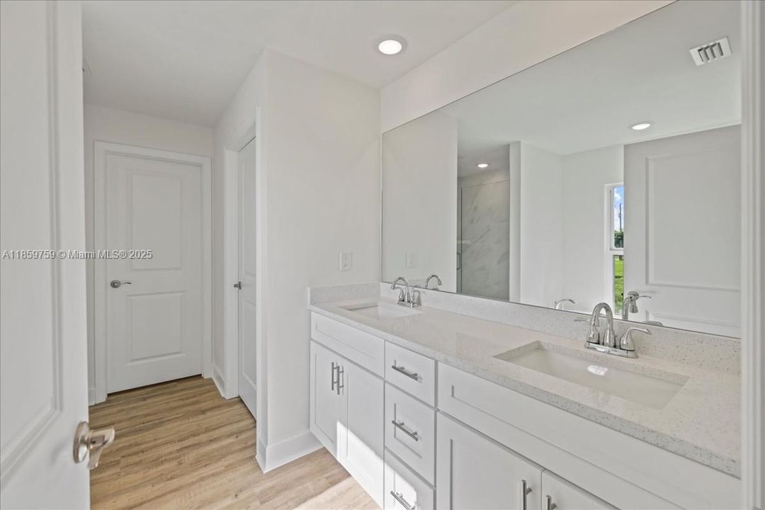 Active With Contract: $519,900 (4 beds, 3 baths, 2127 Square Feet)