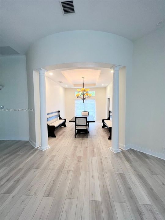 最近租的: $6,500 (4 贝兹, 4 浴室, 3342 平方英尺)