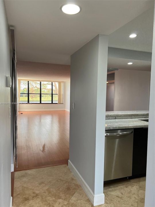 Activo con contrato: $207,000 (2 camas, 2 baños, 1300 Pies cuadrados)