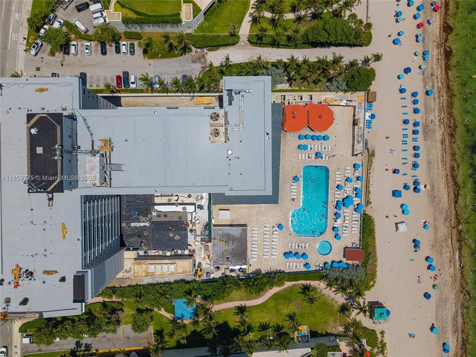 待售: $99,000 (0 贝兹, 1 浴室, 410 平方英尺)