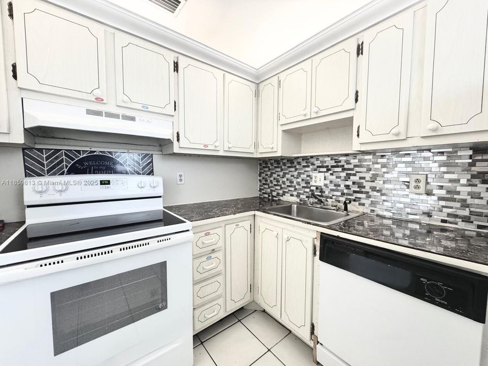 En Venta: $170,000 (1 camas, 1 baños, 720 Pies cuadrados)