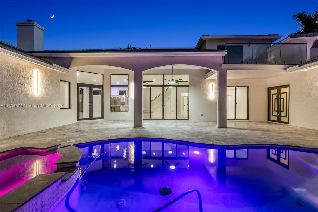 For Sale: $2,399,000 (7 beds, 5 baths, 4029 Square Feet)