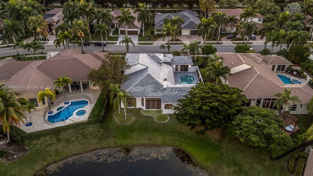 For Sale: $2,399,000 (7 beds, 5 baths, 4029 Square Feet)