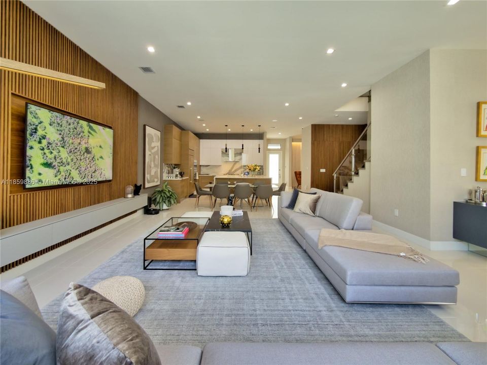 For Sale: $2,100,000 (4 beds, 4 baths, 3996 Square Feet)