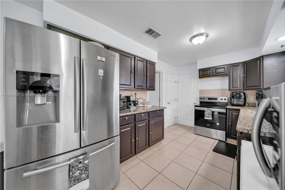 For Sale: $275,000 (3 beds, 2 baths, 0 Square Feet)