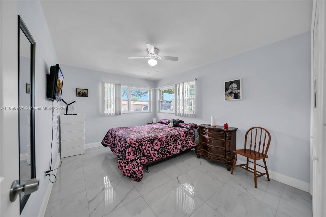 For Sale: $275,000 (3 beds, 2 baths, 0 Square Feet)
