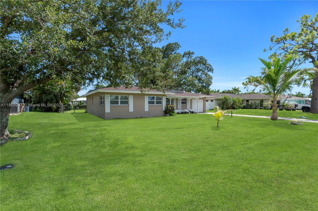 For Sale: $275,000 (3 beds, 2 baths, 0 Square Feet)