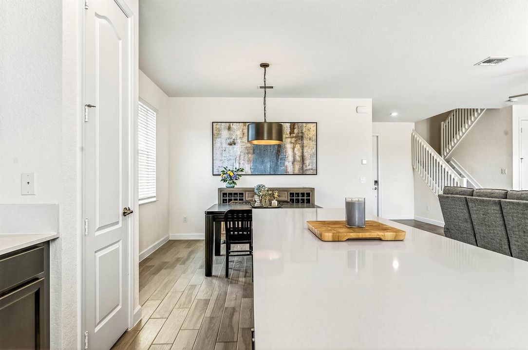 024_5986 Sequoia Circle-207