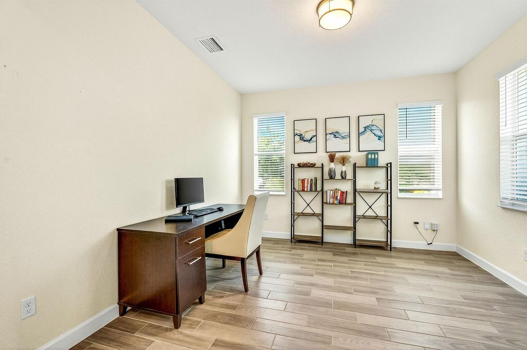 006_5986 Sequoia Circle-120