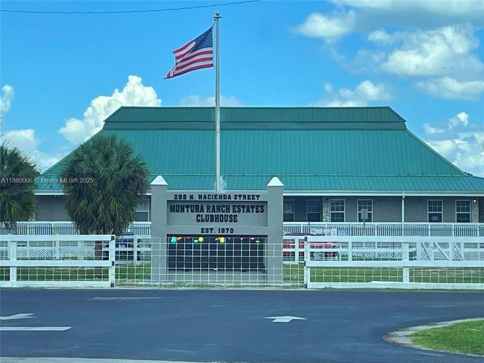 For Sale: $49,900 (1.25 acres)