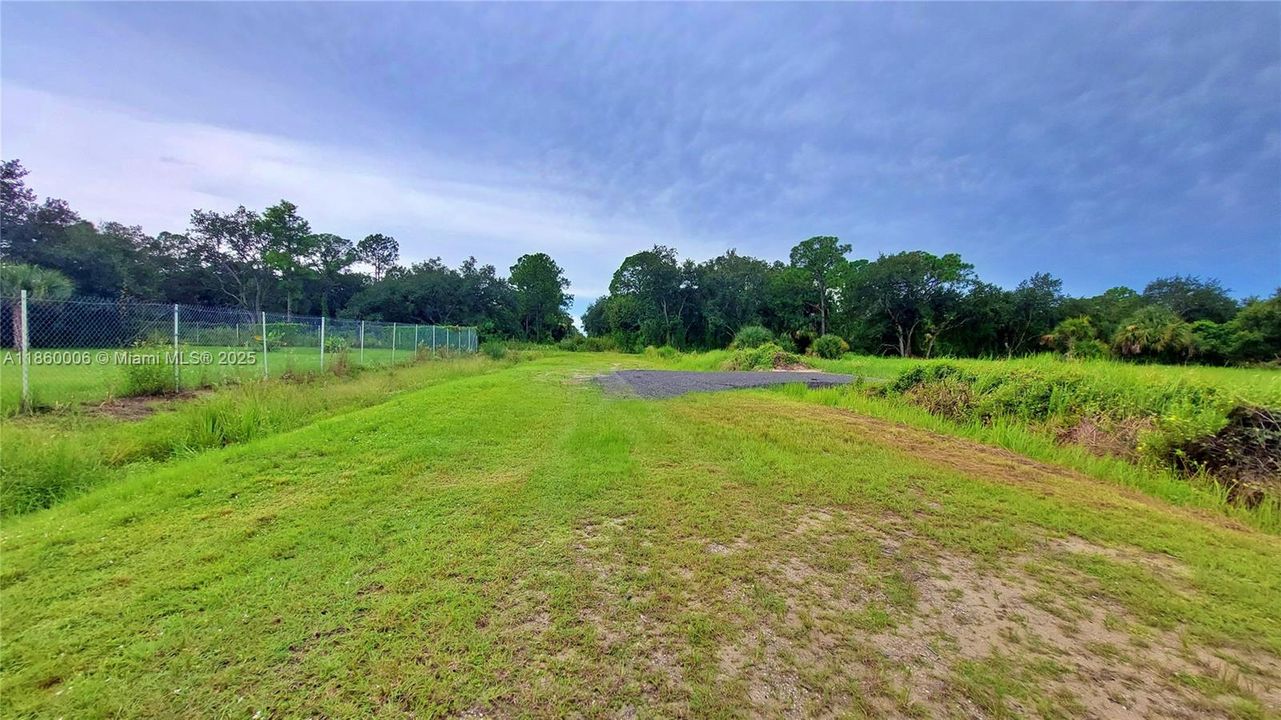For Sale: $49,900 (1.25 acres)