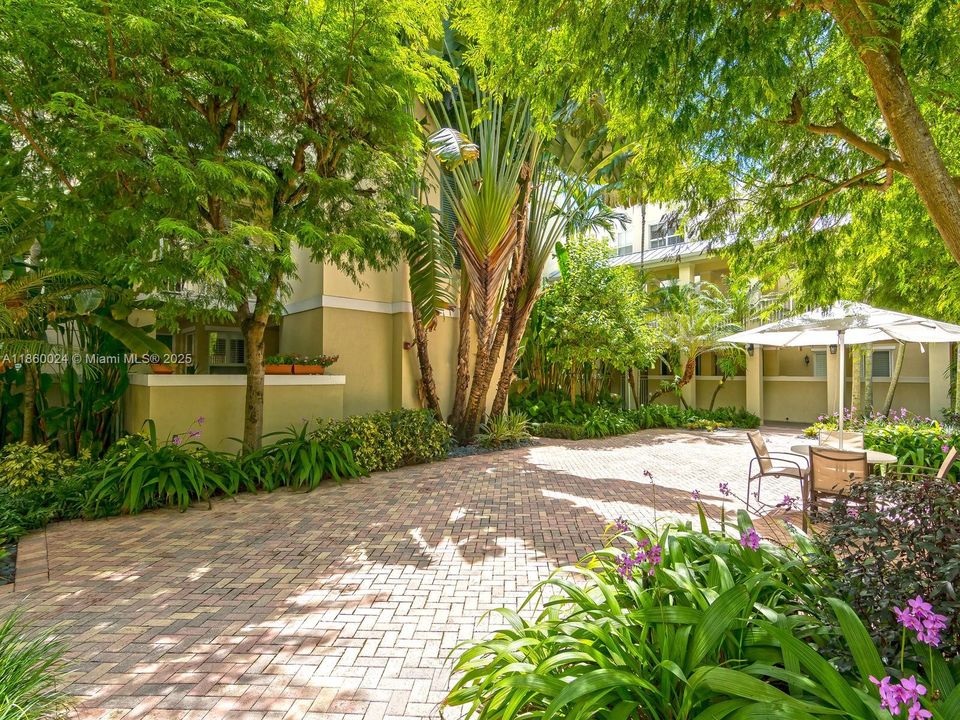 Недавно арендовано: $4,700 (3 спален, 2 ванн, 1738 Квадратных фут)