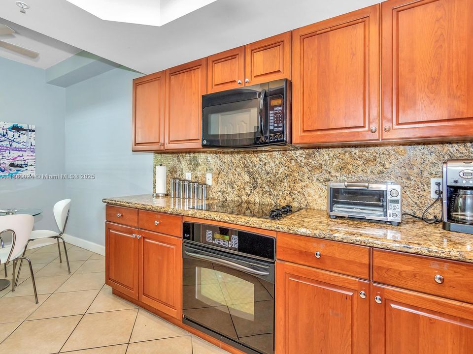 Недавно арендовано: $4,700 (3 спален, 2 ванн, 1738 Квадратных фут)