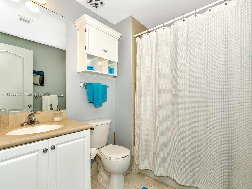 Недавно арендовано: $4,700 (3 спален, 2 ванн, 1738 Квадратных фут)