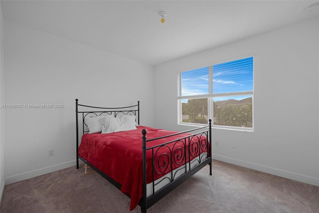 待售: $659,000 (3 贝兹, 2 浴室, 1830 平方英尺)