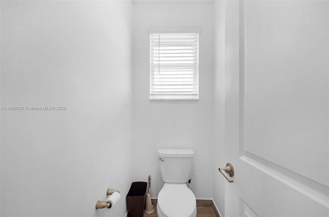 待售: $659,000 (3 贝兹, 2 浴室, 1830 平方英尺)