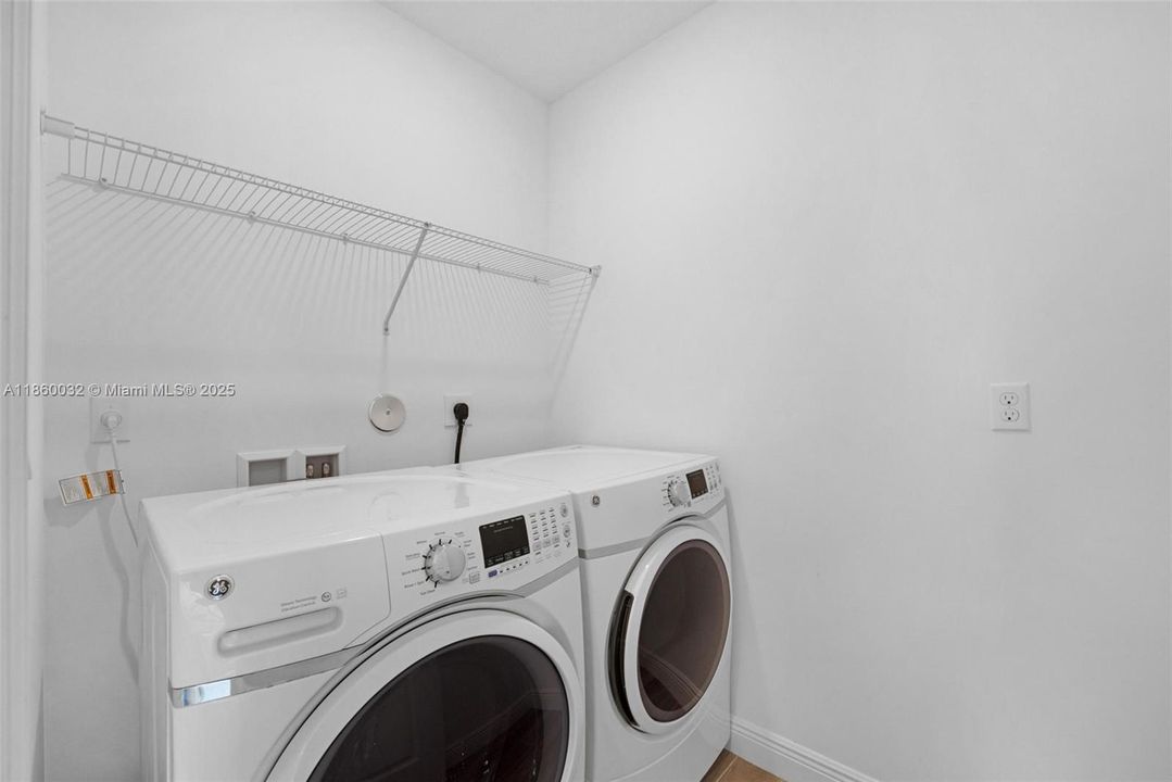 待售: $659,000 (3 贝兹, 2 浴室, 1830 平方英尺)