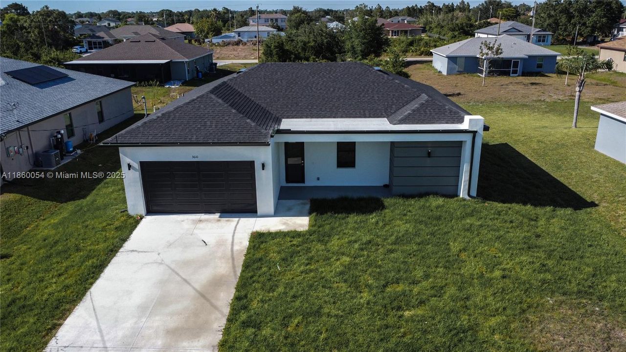 En Venta: $315,000 (3 camas, 2 baños, 0 Pies cuadrados)