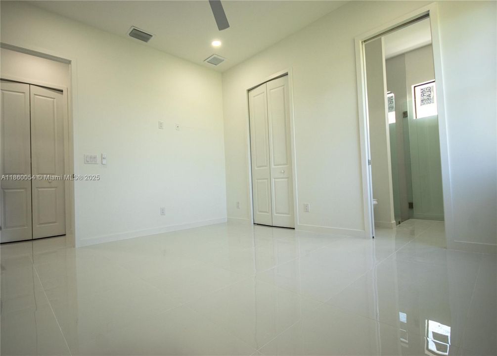 En Venta: $315,000 (3 camas, 2 baños, 0 Pies cuadrados)