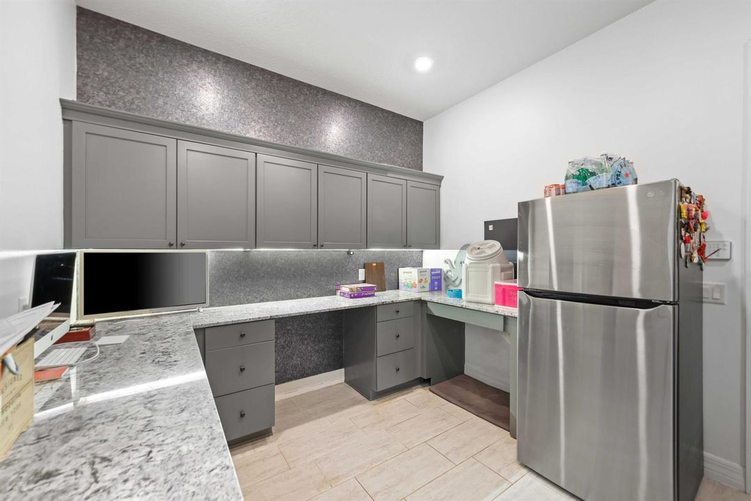 9191 Balsamo Dr - Laundry Room(1)
