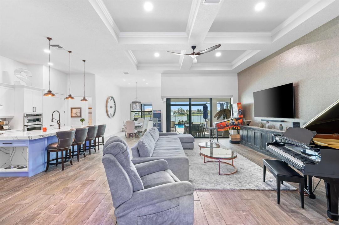 9191 Balsamo Dr - Great Room