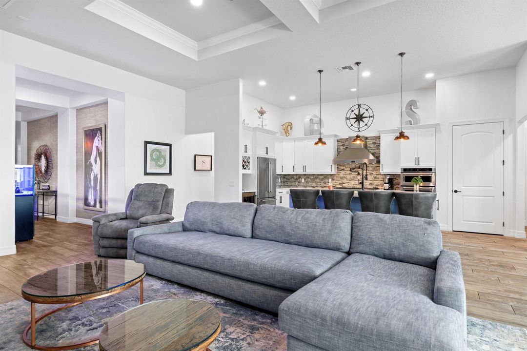 9191 Balsamo Dr - Great Room(1)