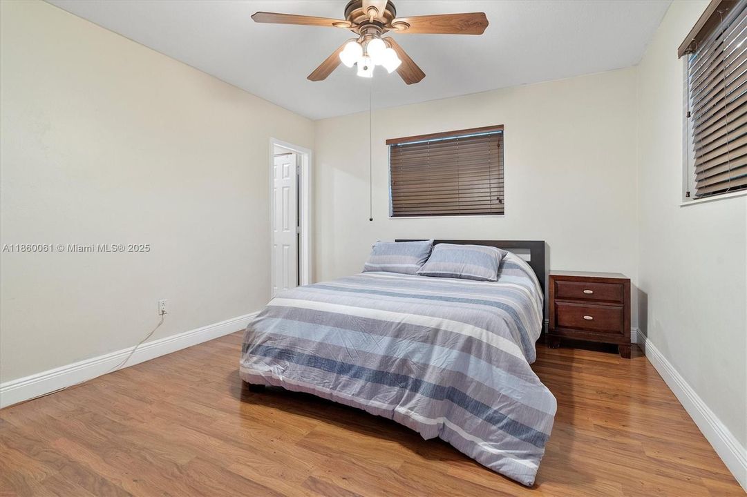 For Sale: $1,400,000 (5 beds, 3 baths, 2357 Square Feet)