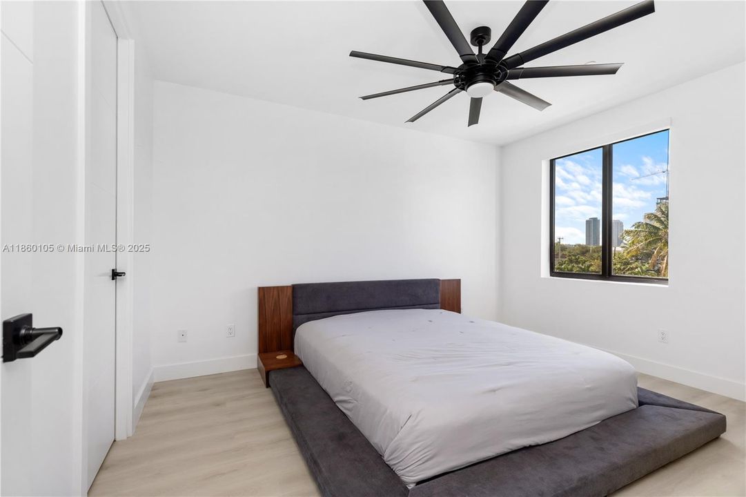 Main Suite, second level,