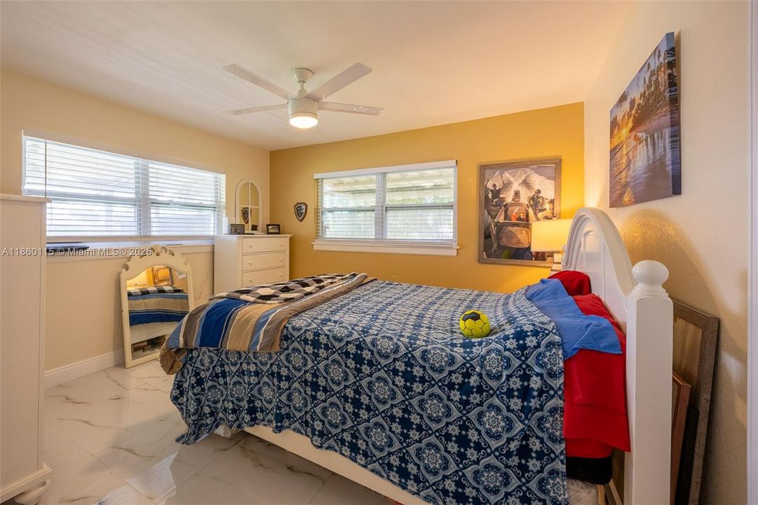 待售: $750,000 (0 贝兹, 0 浴室, 0 平方英尺)