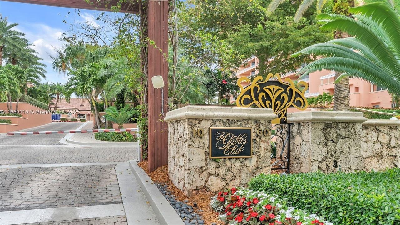 For Sale: $2,580,000 (2 beds, 3 baths, 2570 Square Feet)