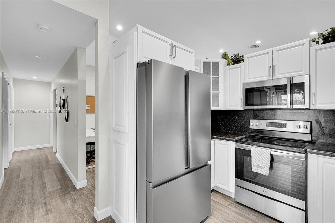 最近售出: $580,000 (3 贝兹, 2 浴室, 1578 平方英尺)