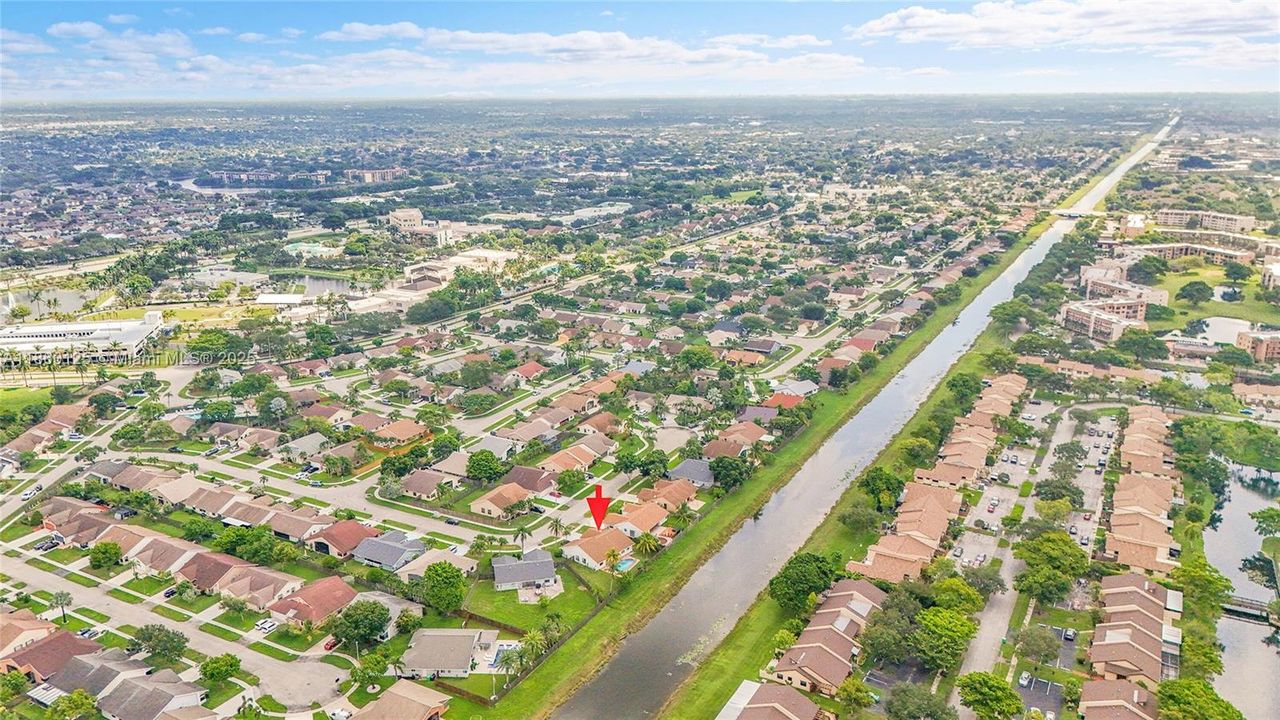 最近售出: $580,000 (3 贝兹, 2 浴室, 1578 平方英尺)