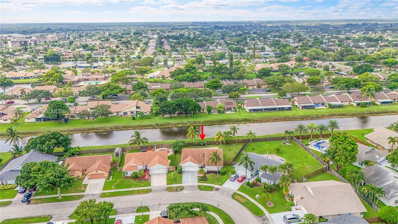 最近售出: $580,000 (3 贝兹, 2 浴室, 1578 平方英尺)