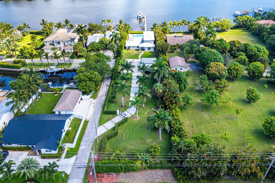 055-5447CenterStreet-Jupiter-FL-33458-FU