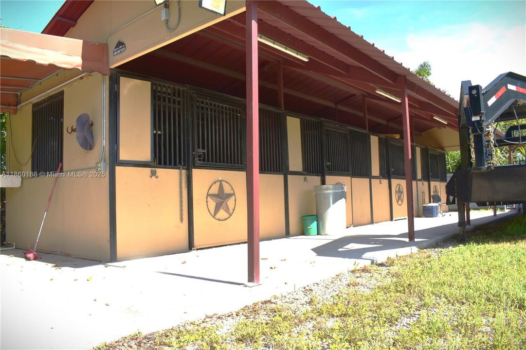 待售: $430,000 (0 贝兹, 0 浴室, 0 平方英尺)