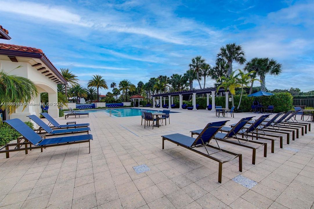 Active With Contract: $5,750 (4 beds, 3 baths, 2397 Square Feet)